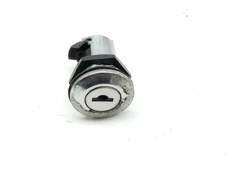 92-97 Suzuki VS800 Intruder 800 Juego de bloqueo Interruptor de encendido Tapa y llave Foto 4 de 4