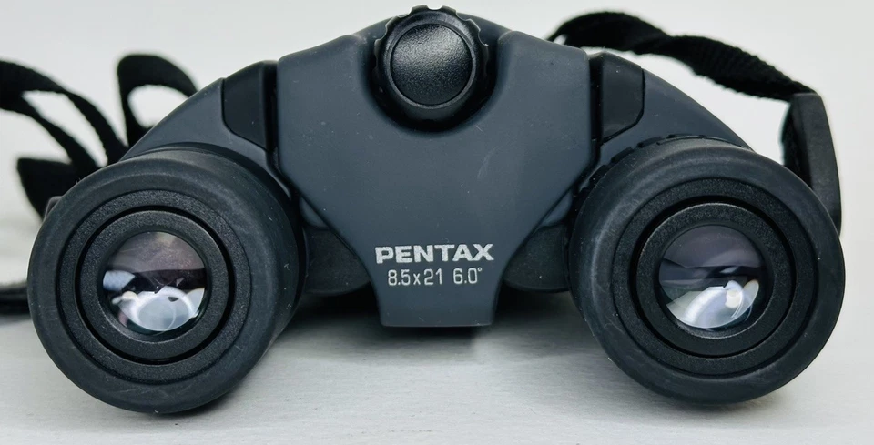 PENTAX Papilio 8.5x21 Poro Prism extreme Close-Focusing .5m/1.6’ W/ Case Minty - Image 3 of 4