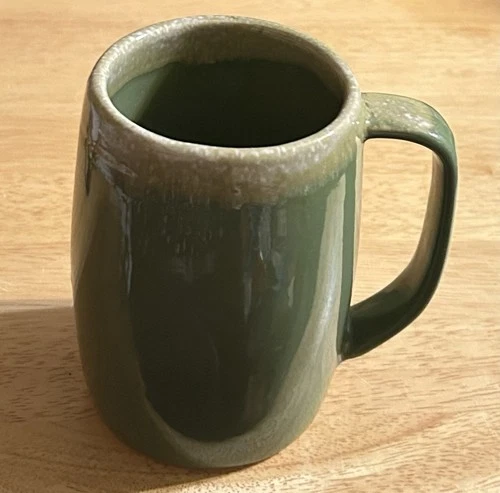 VINTAGE Hull Pottery Green Drip Glaze Tall Beer Mug Oven Proof USA EUC
