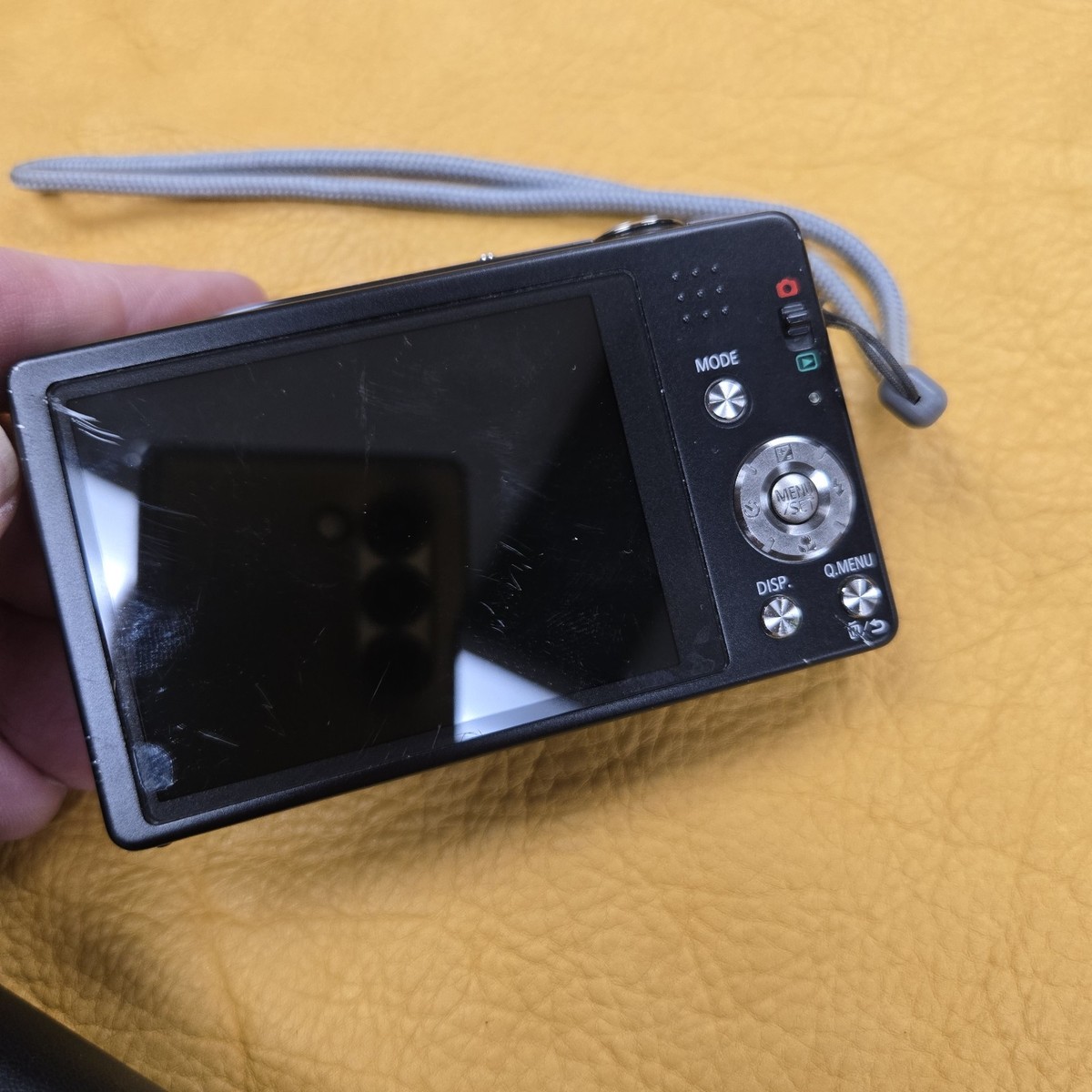 Panasonic LUMIX DMC-SZ7 デジカメ　ブラック Amazon.com : Panasonic Lumix SZ7 14.1 MP High Sensitivity