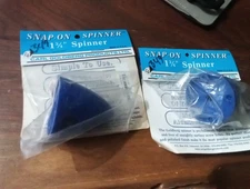 QTY 2 Blue) Carl Goldberg Spinner 1 3/4 for RC Airplane New Old Stock
