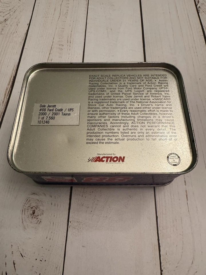 2000/01 Dale Jarrett 1:64 2 carros Tin Race for a Cure #88 1 de 7560 Ford firmado Foto 3 de 4