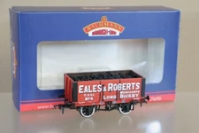 BACHMANN 37-111 EALES & ROBERTS LONG BUCKBY 7 PLANK FIXED END WAGON 3 & LOAD of
