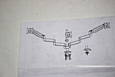 MOUNTUP PREMIUM TRIPLE MONITOR STAND MU8004