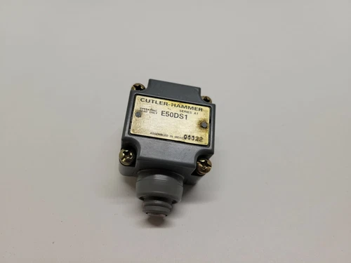 GOOD USED! EATON CUTLER-HAMMER LIMIT SWITCH HEAD E50DS1