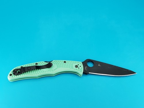 Spyderco Blade HQ Exclusive Endura 4 Mint Green Handle CPM M4 Blade! - Picture 7 of 12