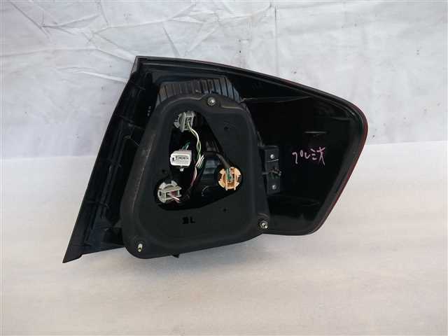 JDM TOYOTA ZZT240 AZT240 PREMIO Tail lights Left side 81560