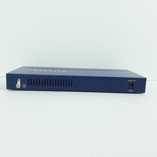 NETGEAR ProSafe Fast Ethernet Switch FS108 8 Port Auto 10/100 Mbps Switching - Picture 9 of 19