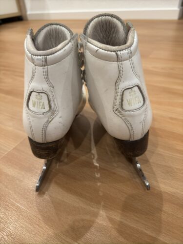 Professionelle Wifa-Schlittschuhe EU30 - Bild 3 von 8