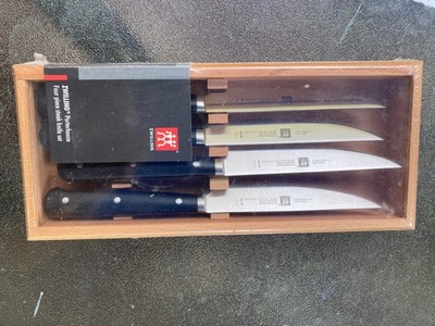 Zwilling Porterhouse Steak Knives in Box, Set of 4 39150-004