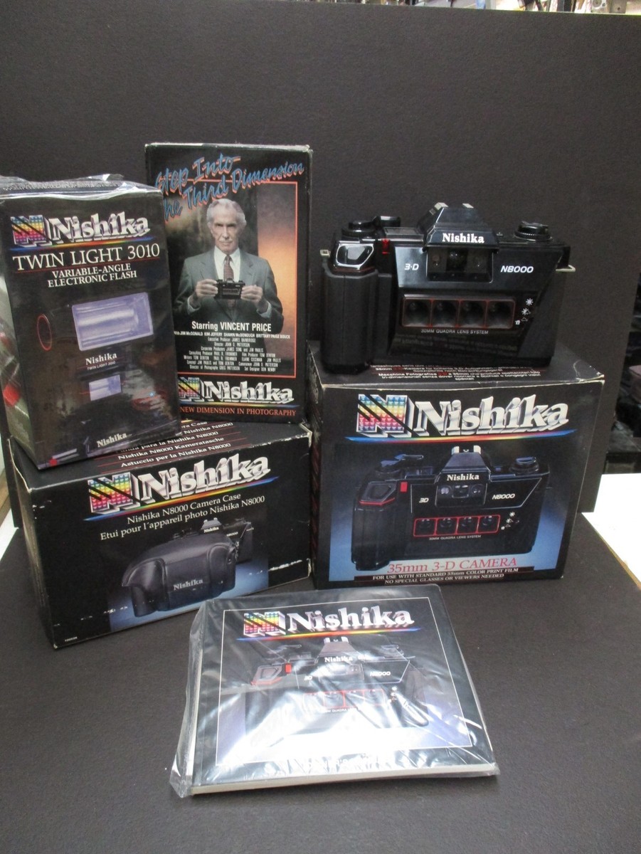 Nishika N8000 3Dカメラ フラッシュ付 ケース付 0420 Nishika N8000 3D Stereo Lens Camera Twin Light Flash Case Complete