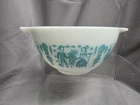 Vtg Pyrex 441 Turquoise Amish Butterprint Cinderella Mixing Bowl 1 1/2 Pt. USA