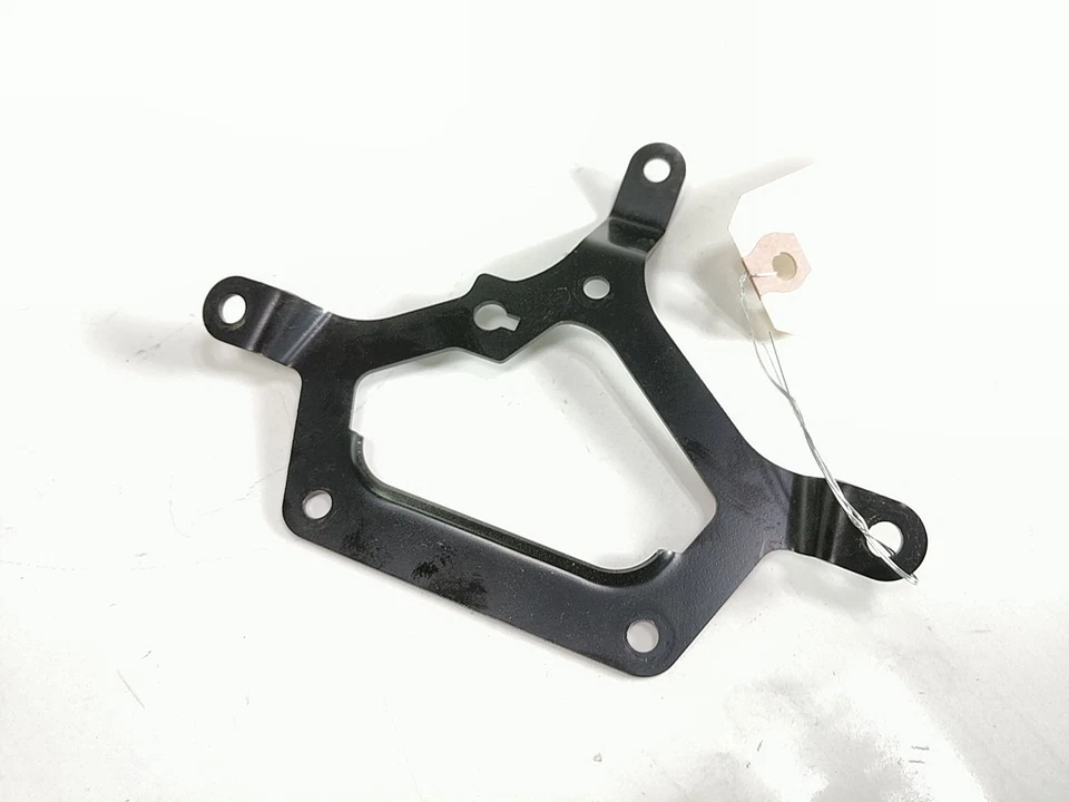 Soporte de montaje de lámpara de freno luz trasera 12 Triumph Tiger Explorer 1200 T2700419 TR Foto 3 de 4