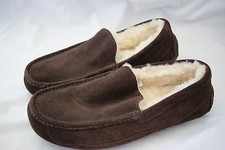 UGG  Australia 'Ascot' Suede Slipper Men  size 8 espresso