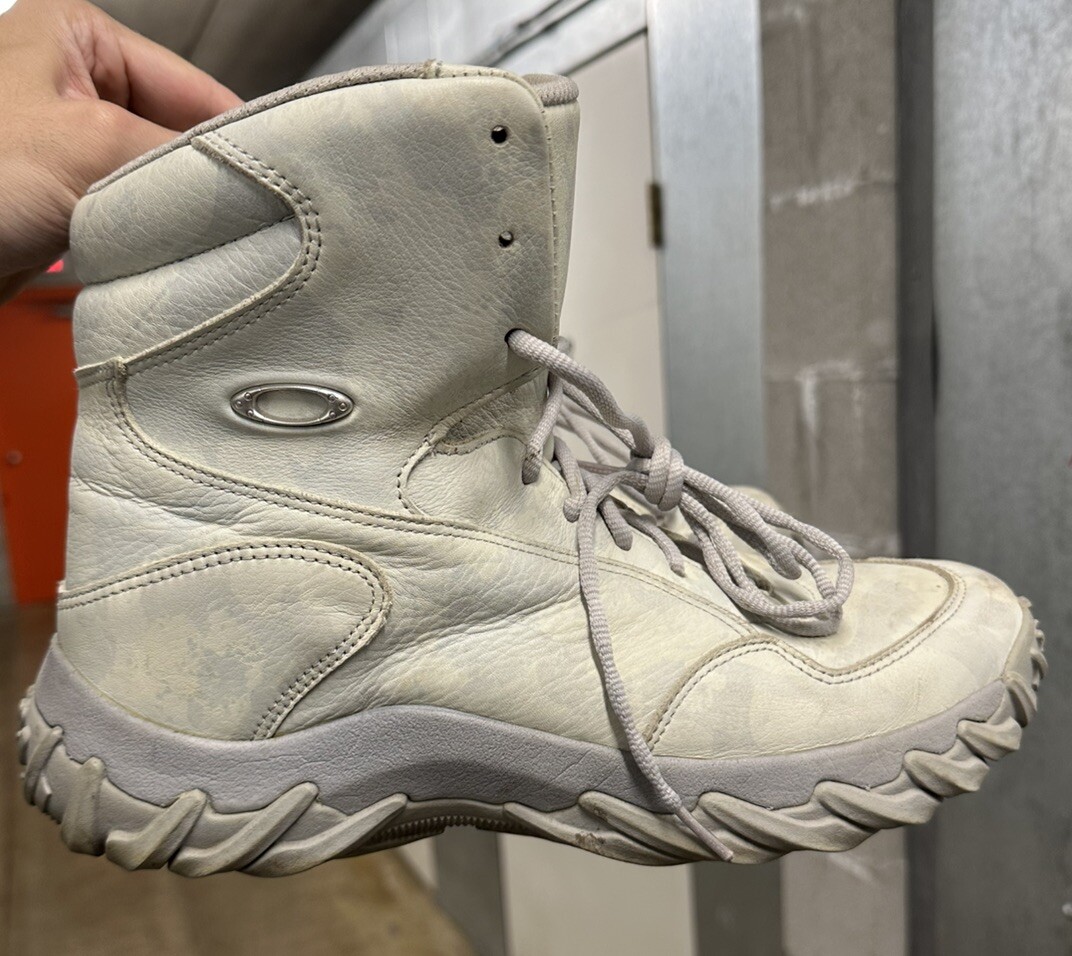 希少！OAKLEY S.I. ASSAULT SHOE SNOW CAMO S.I. Assault Boot Snow Camo