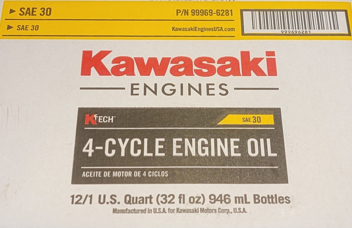 Kawasaki SAE 30 Synthetic Blend 4-Cycle Engine Oil Change Kit 0724