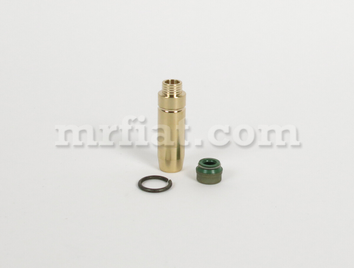 Maserati Ghibli SS Intake Valve Guide Kit New