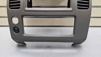 05-12 Pathfinder Center Dash Radio Trim Panel Bezel Climate