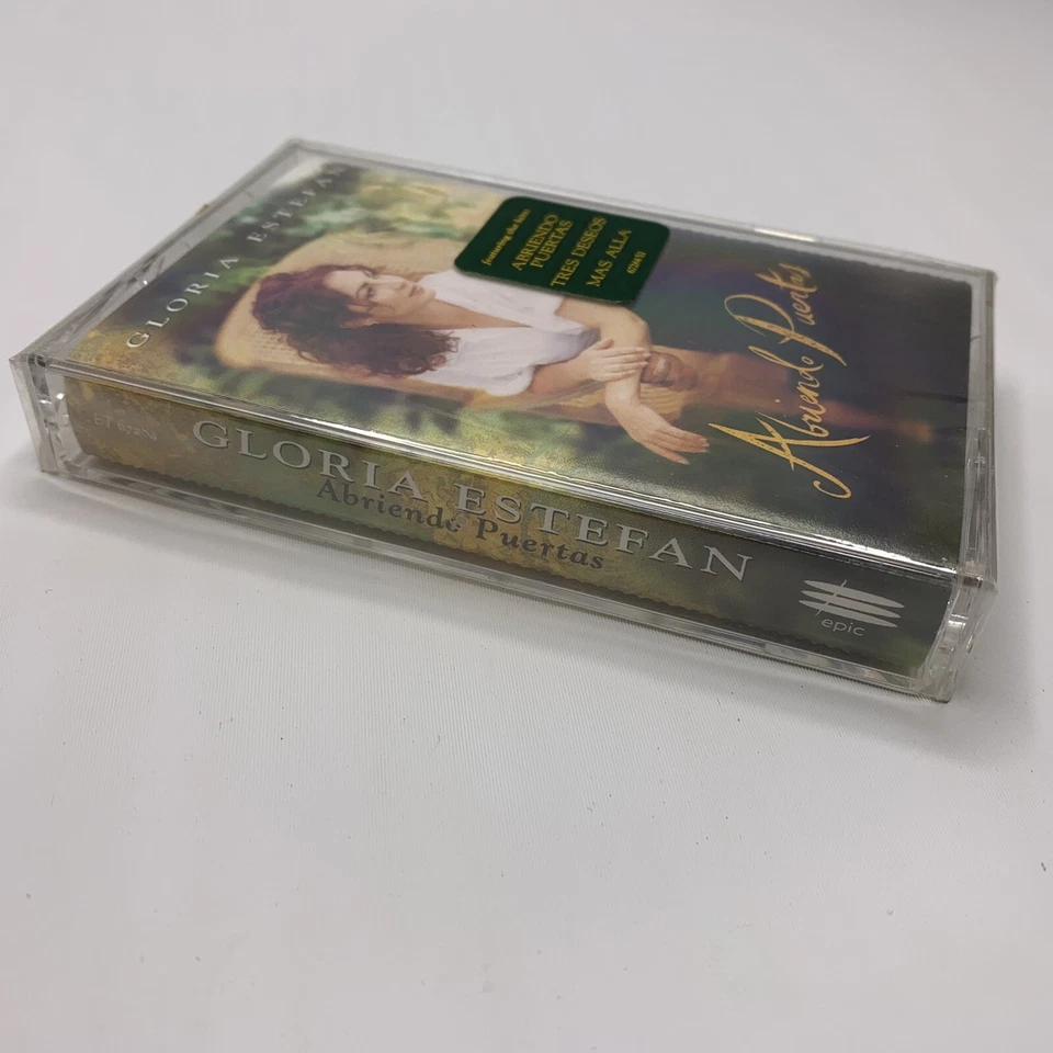 Gloria Estefan Cassette Abriendo Puertas with Hype Sticker 1995 Sony Stefan New - Image 3 of 3