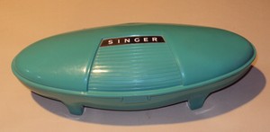 Vintage 1960 Singer Buttonholer Attachment No. 489500/489510 with 4 Templates