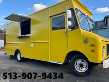 Food Truck Step Van - PRO Kitchen - Equipped w NSF commercial equipment