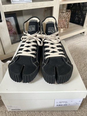 Maison Margiela Tabi High Top Split-Toe Black Canvas Sneakers S57WS0440