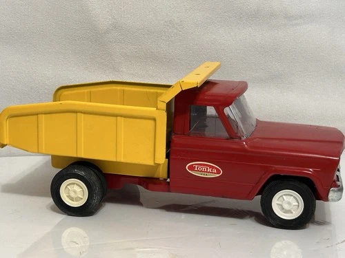 Vintage 1960s Made In USA Tonka Jeep Red Yellow Dump Truck Pressed Steel