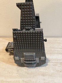 LEGO Star Wars Kylo Ren's Command Shuttle (75104) Incomplete
