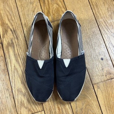 TOMS Alpargata Slip On Espadrille Flats Black White Striped Canvas Shoes 9.5