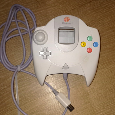 SEGA Dreamcast OEM White Wired Controller 6ft w/ Memory Unit Slot HKT-7700