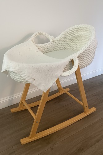 Crochet Moses Basket including Mattress & Wooden Stand Handmade 10Week PreOrder - Picture 2 of 3