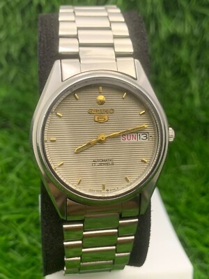 Seiko 5 Automatic 6309-6240 Day/Date 17 Jewels Vintage Men's Watch