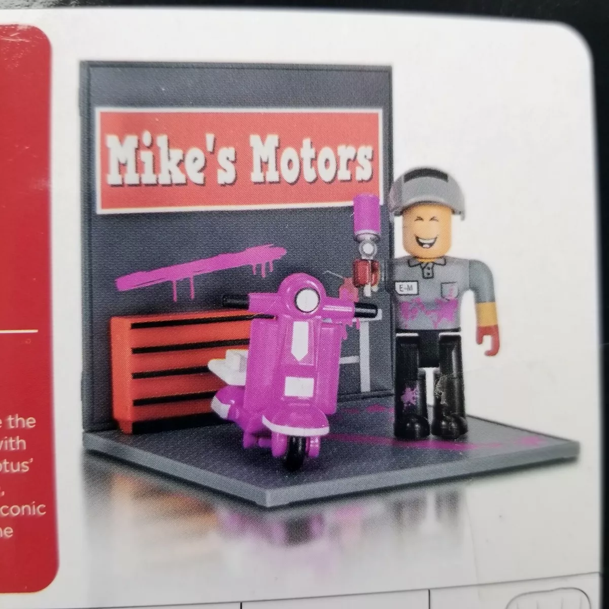 Roblox Welcome To Bloxburg Mechanic Mayhem Mike's Motors Action Figure w/  Code