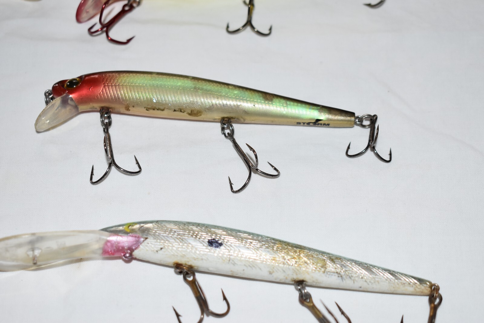 8 Stickbaits Smithwick STORM REBEL Rogue Jerk Twitch Baits CLOWN BLUE Bass LURES - Image 5