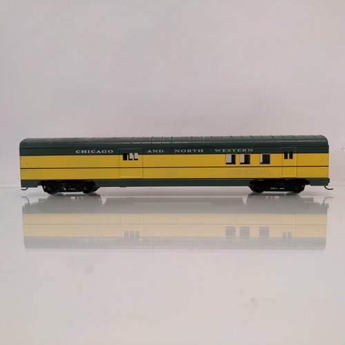 Equipaje HO Con-Cor Chicago y North Western RPO CNW 8200 | Zustand: Used
