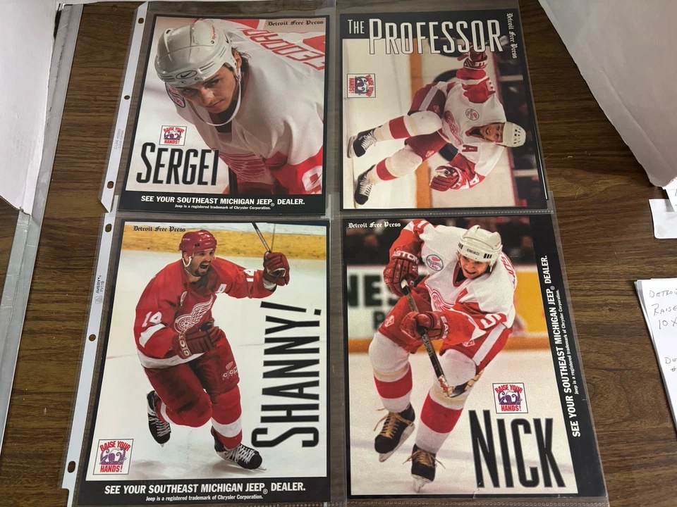 1998 Detroit Free Press 9“ Raise Your Hands” Detroit Red Wings Insert 8x10 Card  - Image 2 of 4