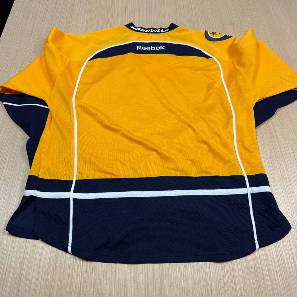 Reebok Nashville Predators Jersey Large Stitched Gold NHL ice hockey men's - Image 3 of 4