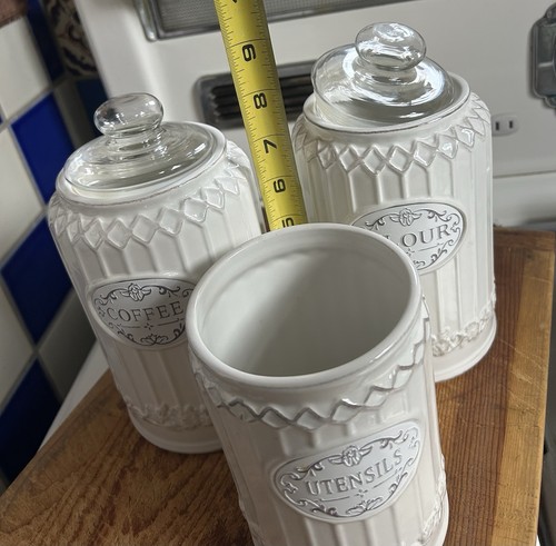 Pier 1 French,Country,Shabby,Farmhouse Chic Antique White Stoneware Set of 3 - Picture 4 of 6