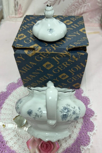 NEW-Set of 62 PCS-Johann Haviland Blue Garland Fine China-Dinner set.Germany. - Picture 11 of 11