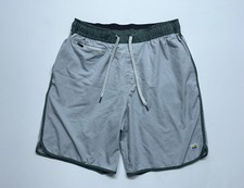 Vuori Banks Shorts Mens Size Medium Unlined Athletic V330 Gray Green 7  Inseam