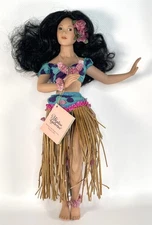 17" PARADISE GALLERIES "LEILANI" THE HULA DANCER BY PATRICIA ROSE