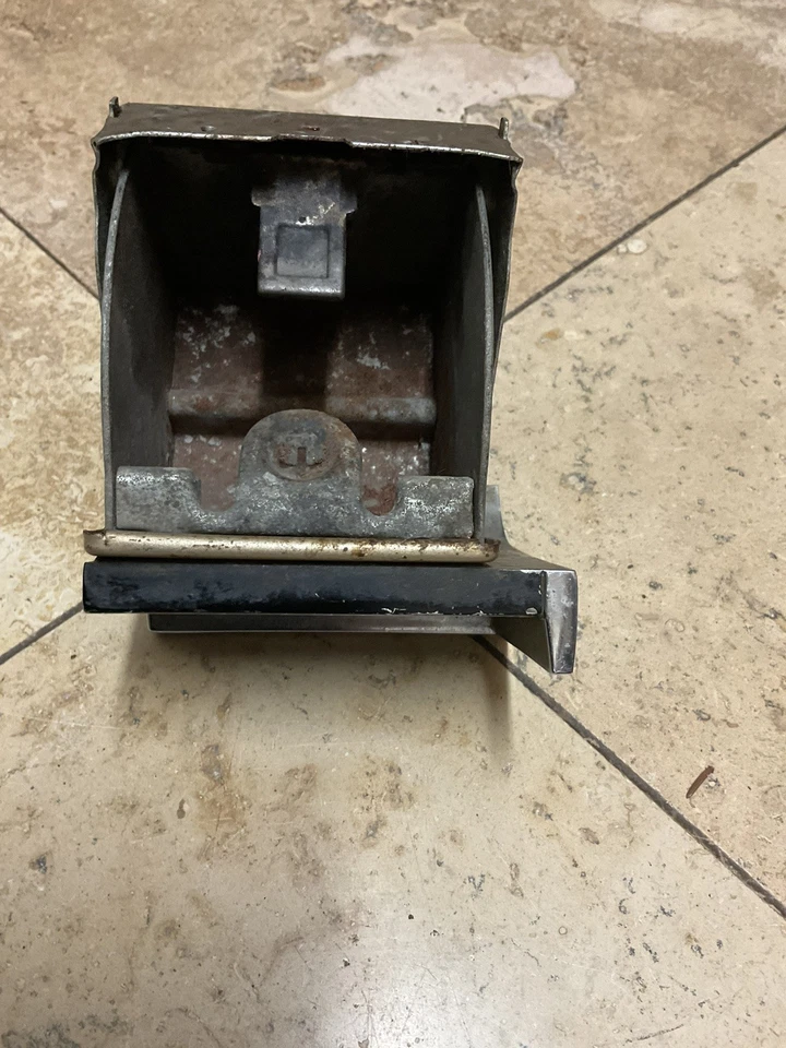 Dodge Dart Plymouth 1965 Valiant tablero cenicero bandeja de cenizas OEM Foto 3 de 4