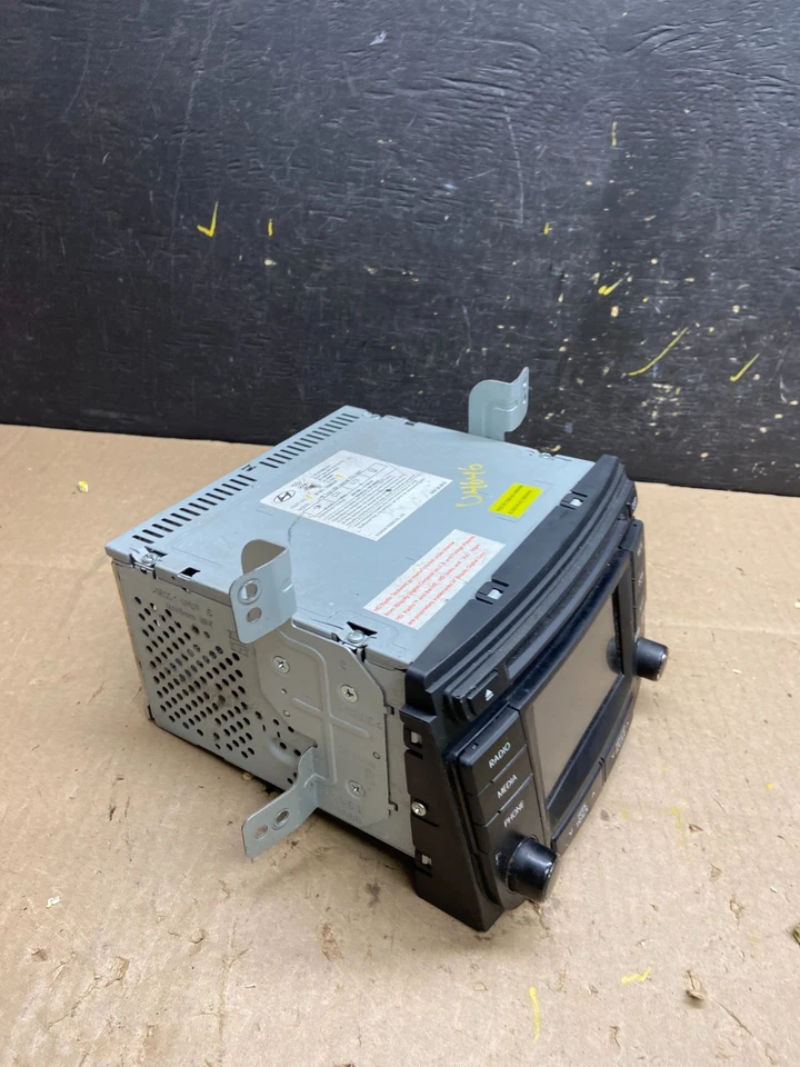 Radio reproductor de CD Hyundai Sonata 2012 a 2014 pantalla OEM U4646 DG Foto 2 de 4