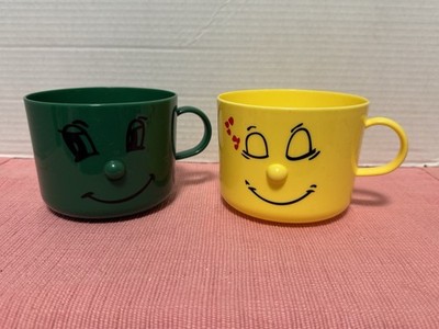 Vintage Dolce Vita Plastic Anthropomorphic 3D Smiley Face Mugs Set Of 2 EUC
