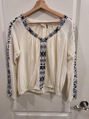 ANTHROPOLOGIE AKEMI KIN Embroidered Peasant Top S Boho Merewen Beachy