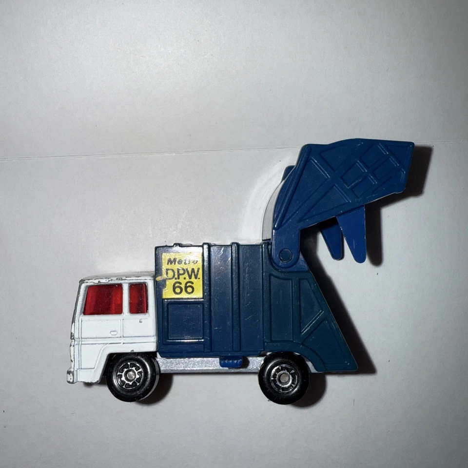Matchbox Superfast Refuse Truck #36 Vintage 1979 Lixo Diecast DPW66 - BOM - Imagem 2 de 4