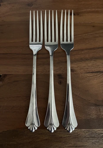 Oneida Community ROYAL FLUTE Stainless Dinner Forks 7 3/4"  Set of 3