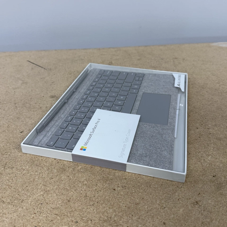 Microsoft Surface Pro Signature Type Keyboard Cover For 5/6/7 GRAY BRAND NEW - Image 4 of 4