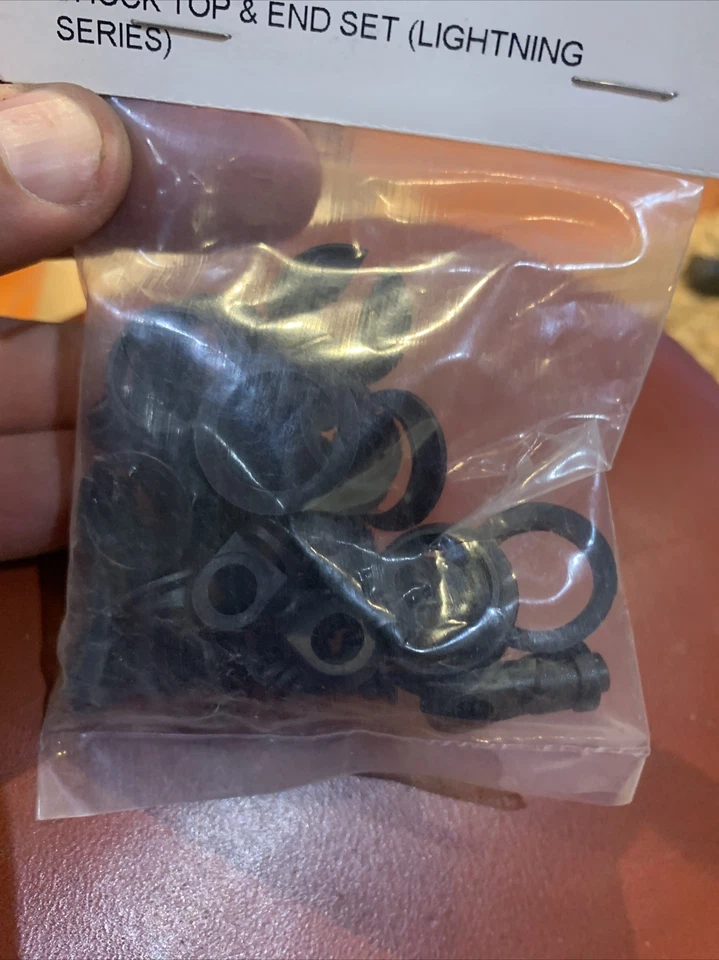 HPI HOT BODY HBC8128 C8128 CONJUNTO DE EXTREMIDADE SUPERIOR DE CHOQUE (SÉRIE RELÂMPAGO) 8128 - Imagem 3 de 4