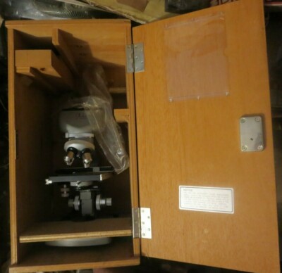 vintage Millipore 4 Objectives Microscope Japan WFIOX in wooden case